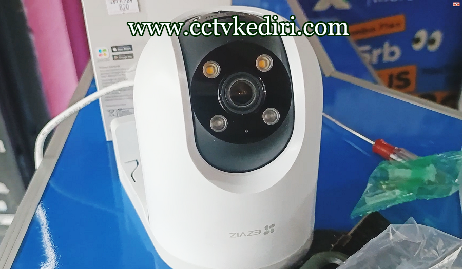 <p>Kamera CCTV kini sangat bermanafaat bagi anda karena kamera juga dapat menghasilakan rekaman yang akurat dan hasil rekaman tersebut tidak dapat di rekayasa maka dari itu hasil rekaman yang di hasilkan kamera bisa di jadikan sebagai bukti tindakan kejahatan di lokasi tersebut. Segera dapatkan kamera di toko kami dengan harga murah.</p>